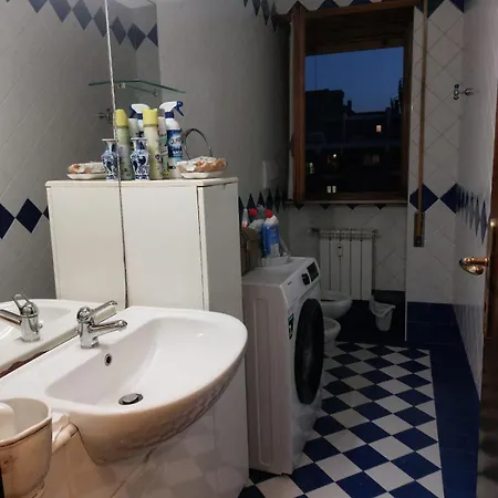 Privatunterkunft # Punto Fm 9 # Marghera