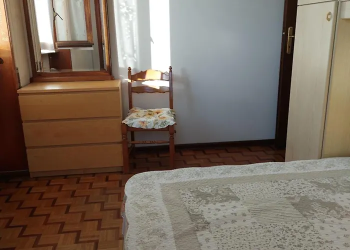 Quarto em Acomodações Particulares # Punto Fm 9 #